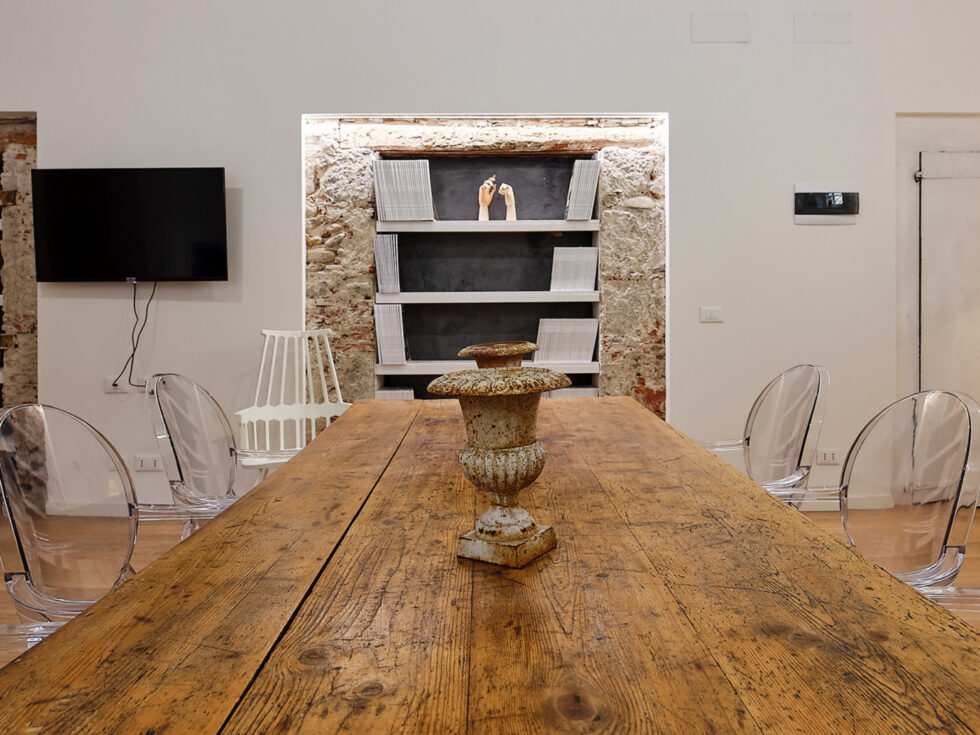 UN UFFICIO DA RIVISTA