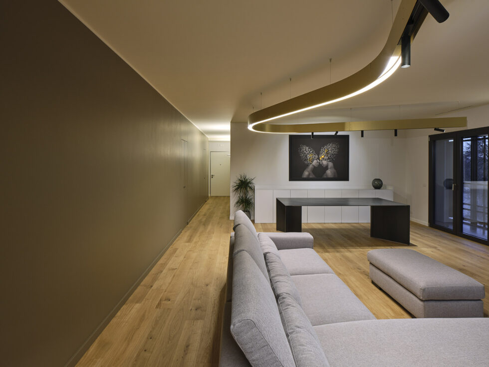 Luci e composizione nello spazio di un ambiente privato